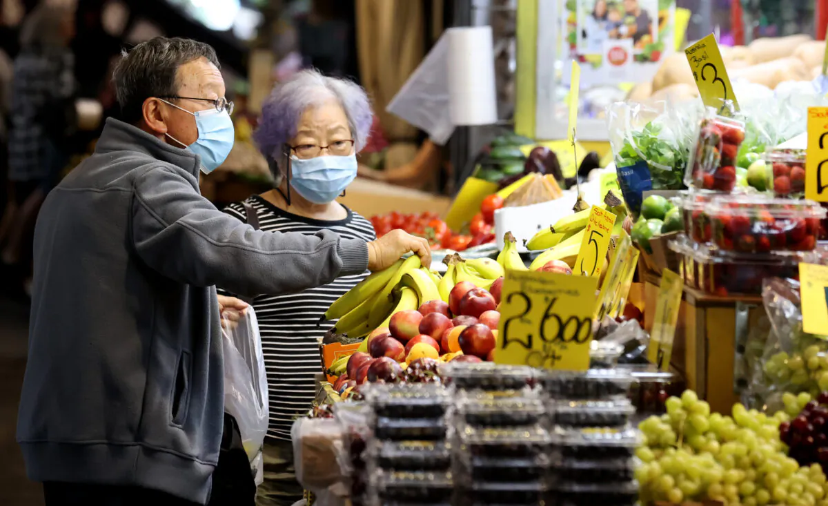 The major parties presented divergent policies on COVID-19 laws as the South Australian Labor government is set to pass stricter laws this week. (Kelly Barnes/Getty Images)