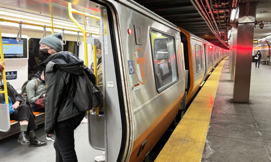 Massachusetts’ New Chinese-Made Subway Cars Fail Again