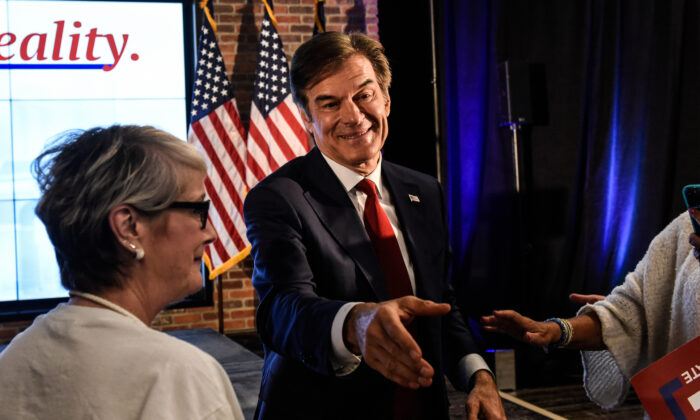 Republican U.S. Senate candidate Mehmet Oz greets supporters after the primary race resulted in an automatic recount due to close results in Newtown, Pa., on May 17, 2022. (Stephanie Keith/Getty Images)