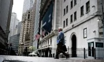 Follow the ‘Smart Money’? If Only They Could Agree