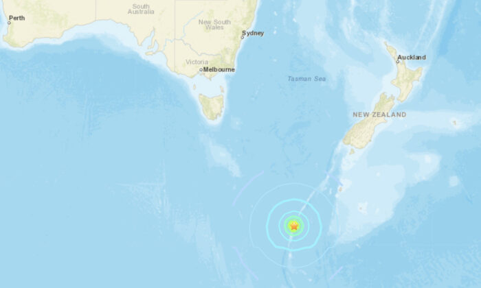 A map showing the location of an earthquake that struck the Macquarie Island region in the southern Pacific Ocean on May 19, 2022. (USGS/Screenshot via The Epoch Times)