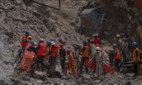 9 More Bodies Found in Kashmir Tunnel Collapse, Toll at 10