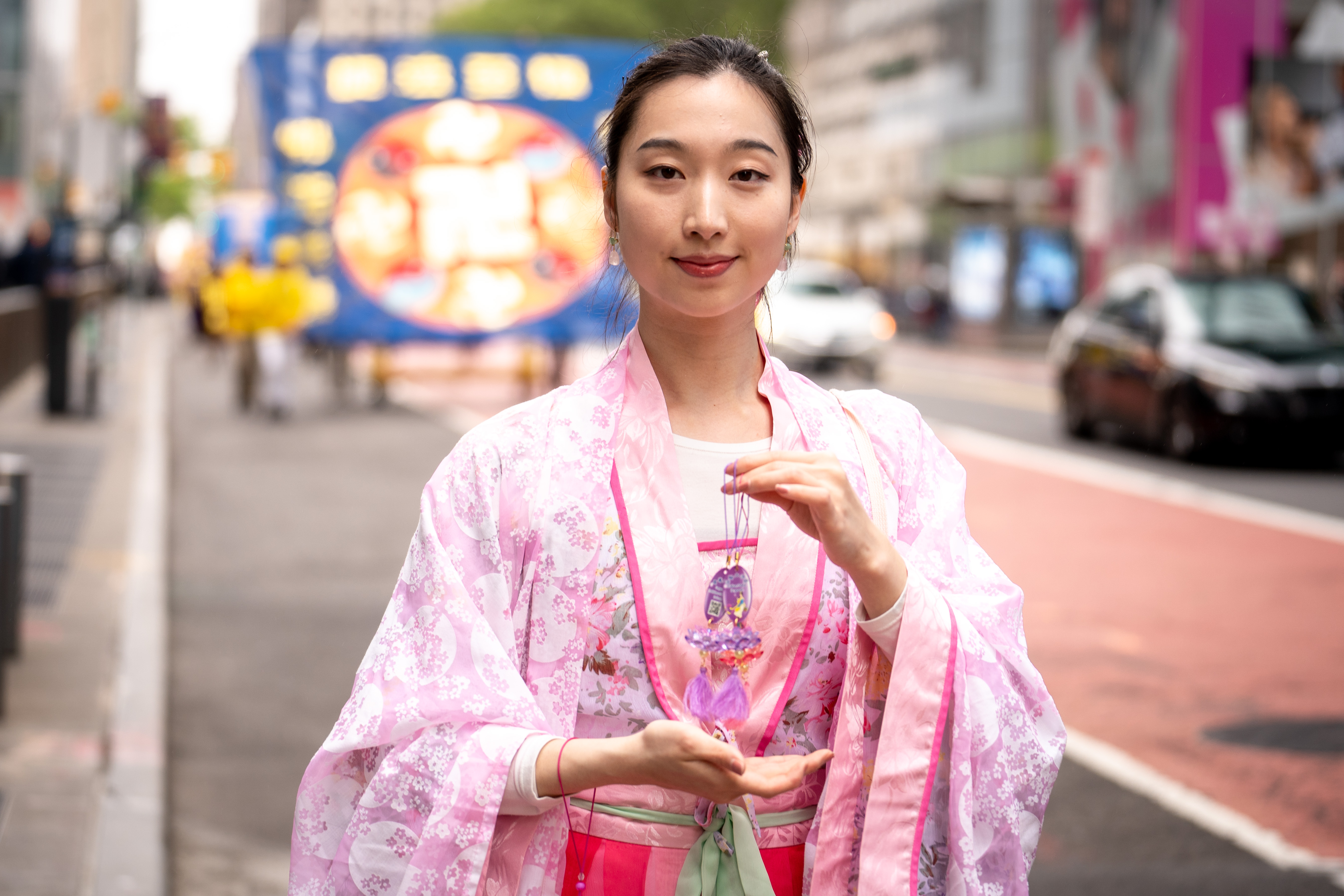 Heartfelt Gratitude at Thanksgiving to the Founder of Falun Dafa - Vimarsana News