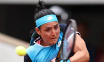 Jabeur Exits French Open After Shock Defeat by Linette