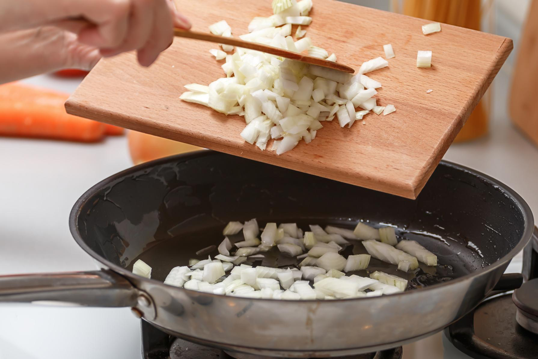 How to Make Onions Taste Less Strong - Vimarsana News