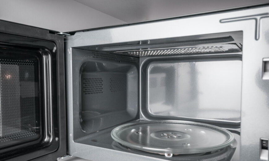 Is It Dangerous to Microwave Nothing?