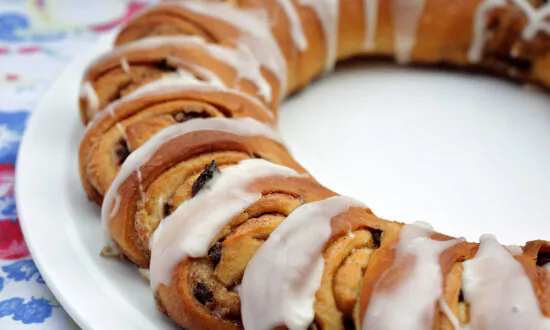 Old-Fashioned Baked Goods: 4 Recipes That Should Have Never Gone Out of Style