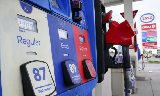 Tax Accounts for Nearly 40 Percent of Gas Prices Canadians Pay: Taxpayer Rights Group