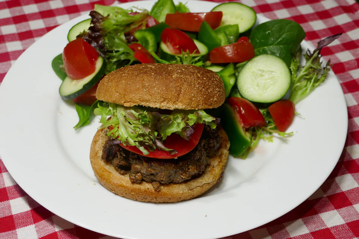 Wild mushroom and beef burgers. (Linda Gassenheimer/TNS)