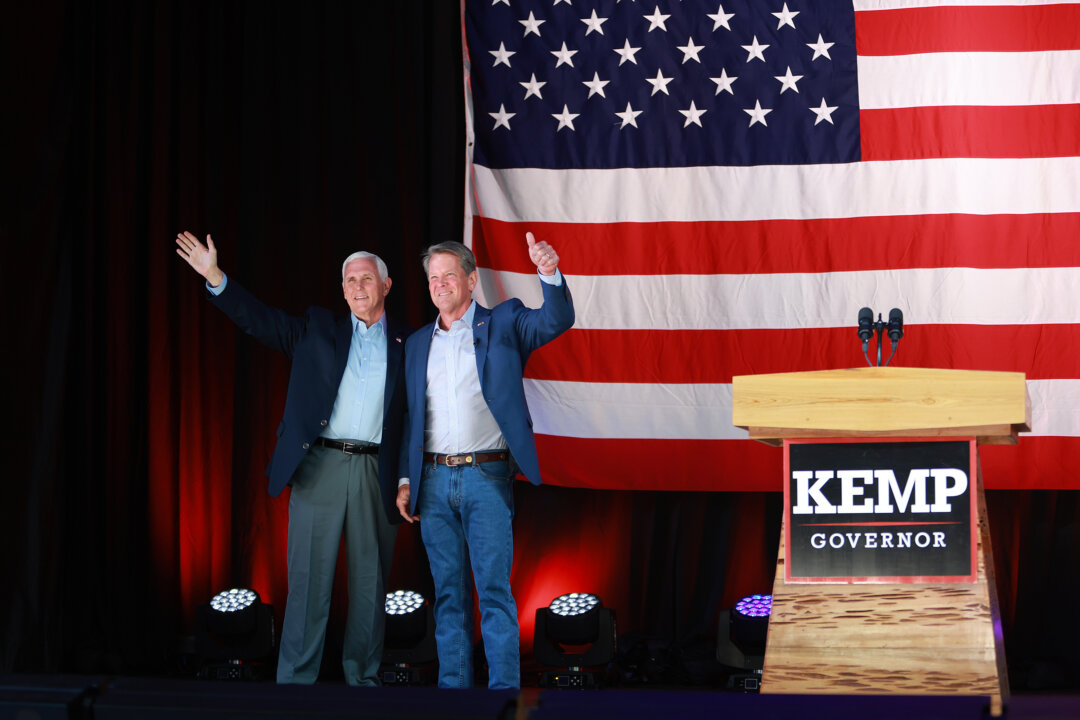 Pence-Backed Kemp Trounces Trump Endorsee in Georgia Governor’s Race