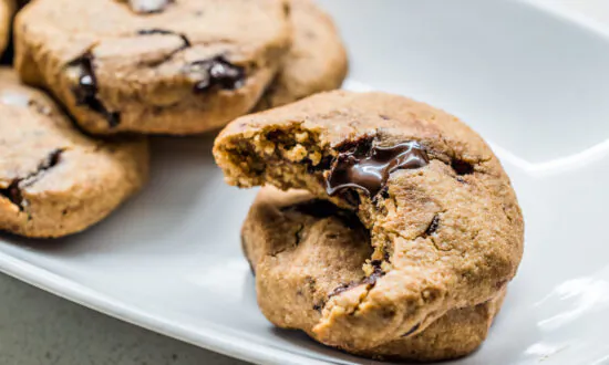 Healthy Chocolate Chip Cookies