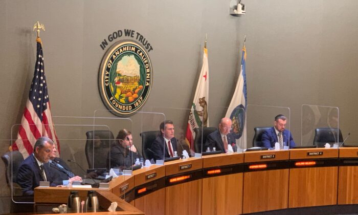 City council in Anaheim, Calif., on May 24, 2022. (John Fredricks/The Epoch Times)