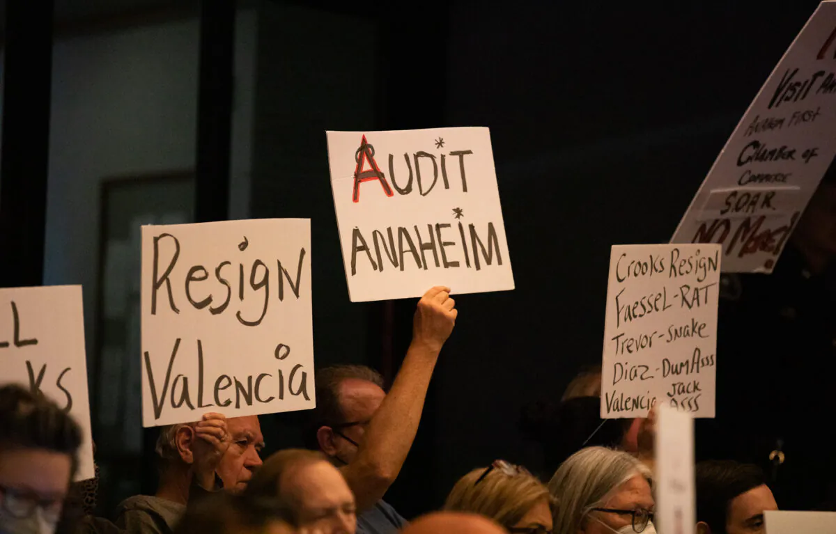 Members of the public partake in public comment during an Anaheim City Council meeting in Anaheim, Calif., on May 24, 2022. (John Fredricks/The Epoch Times)
