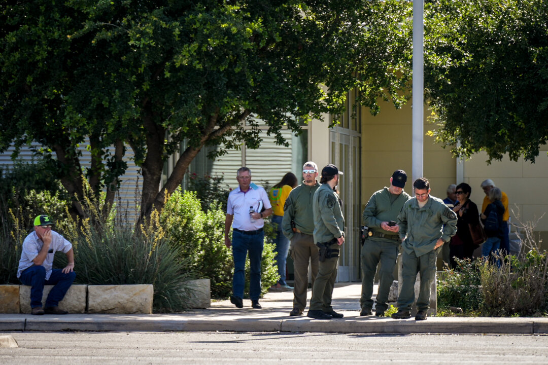 Students as Young as 8, 4th Grade Teacher Identified as Victims in Texas School Shooting
