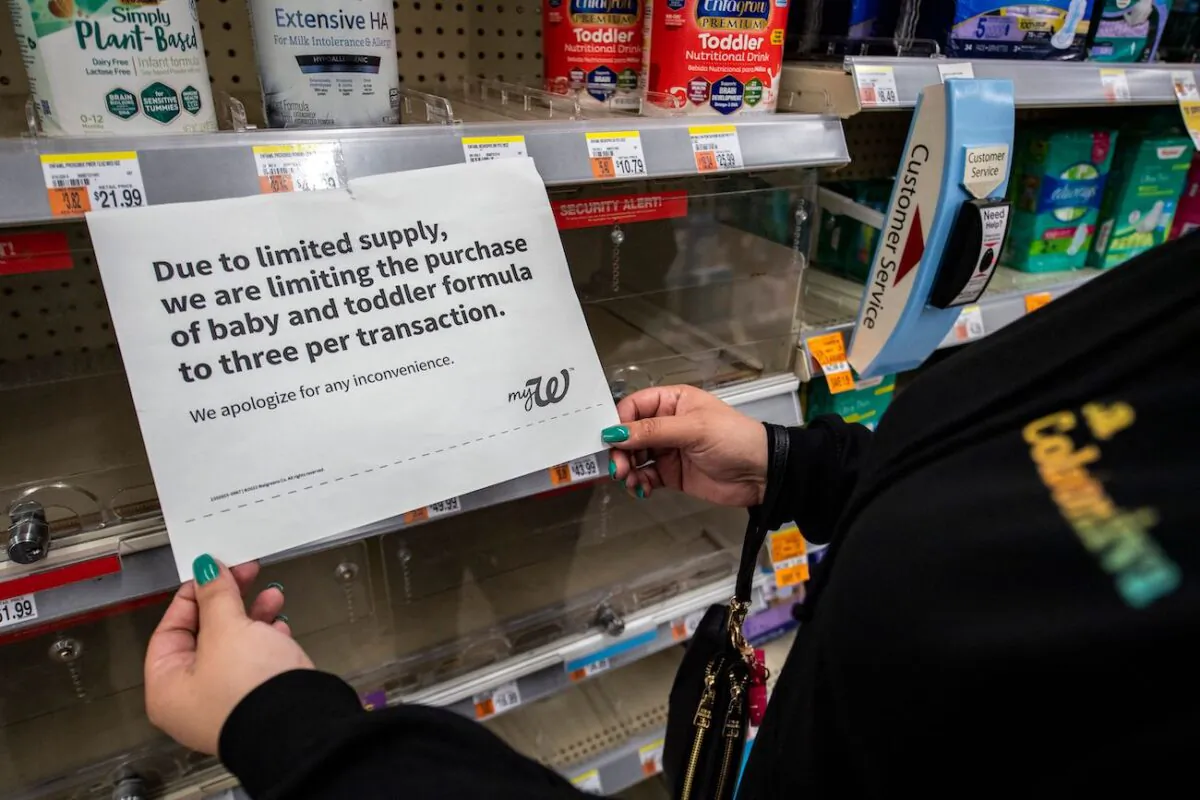 Limited supply of baby formula at a convenience store in Chelsea, Mass., on May 20, 2022. (Joseph Prezioso/AFP via Getty Images)