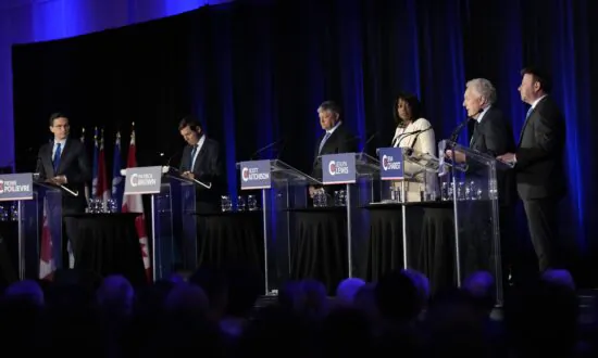 Tory Candidates Take on China Policy in French Leadership Debate