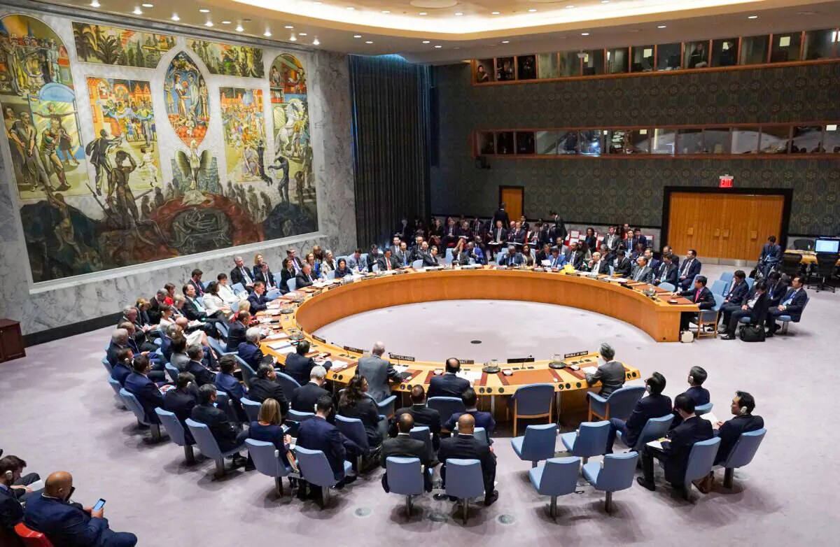 Members of the U.N. Security Council gather for a meeting on Sept. 27, 2018, at the United Nations in New York.  (Don Emmert/AFP via Getty Images)