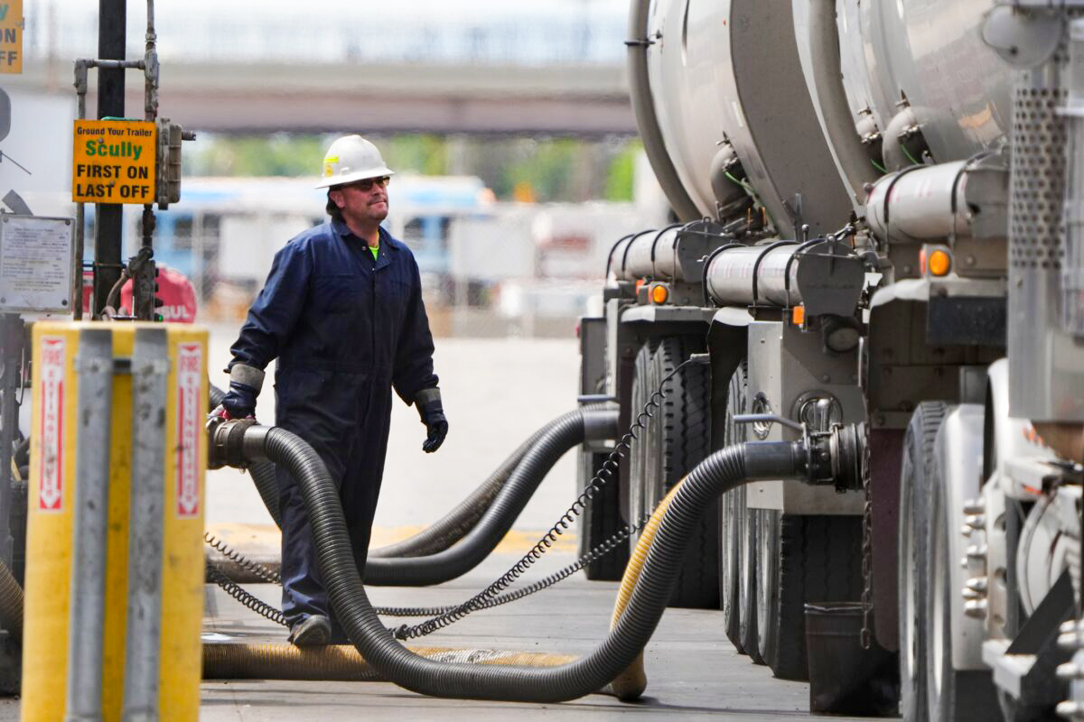 Wall Street Boosts Oil Price Forecasts After OPEC+ Supply Cuts - Vimarsana News