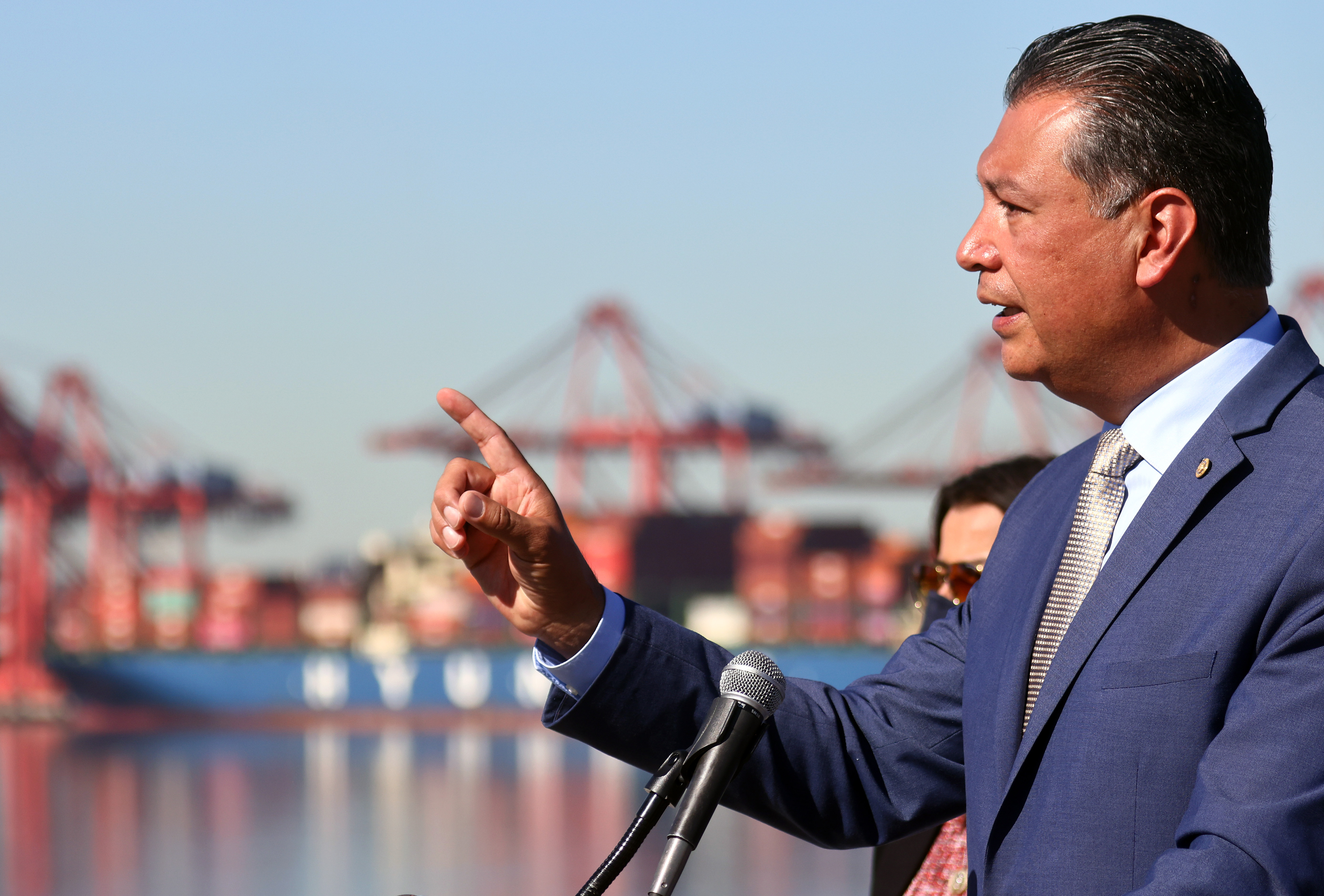 California U.S. Senate Midterm Race Heats Up Over Border Crisis, Inflation, Crime - Vimarsana News