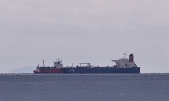 Iran Seizes Two Greek Tankers Amid Row Over US Oil Grab
