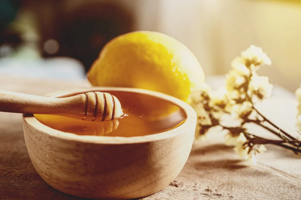 You can gently heat an open jar of crystallized honey to restore its look and texture.  (Tapui/Shutterstock)
