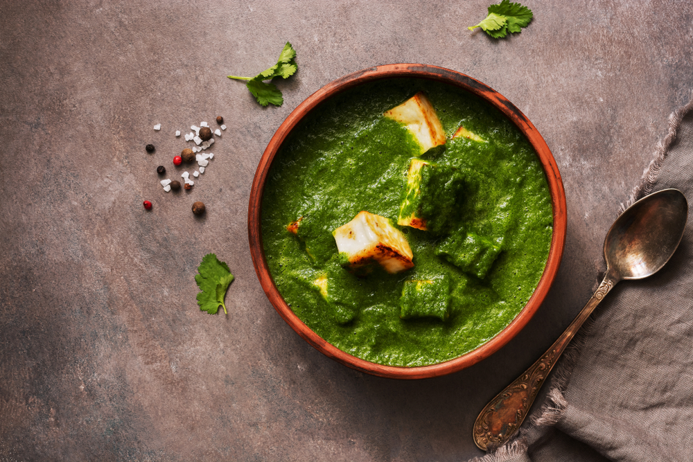 Palak,Paneer,Or,Spinach,And,Cottage,Cheese,Curry,On,A