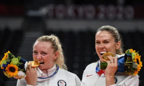 Anaheim Man Charged With Stealing Olympic Gold Medal