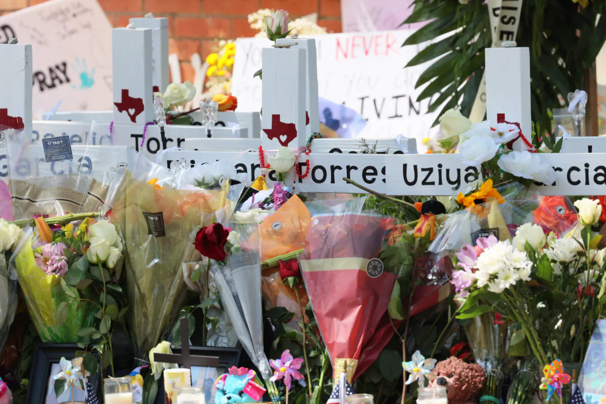 A memorial for victims of the mass shooting at Robb Elementary School in Uvalde, Texas, on May 27, 2022. (Michael M. Santiago/Getty Images)