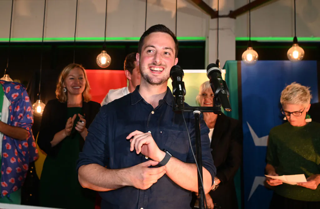 The Greens' candidate for the seat of Brisbane Stephen Bates speaks during the party's election night function on May 21, 2022 in Brisbane, Australia. (Dan Peled/Getty Images)