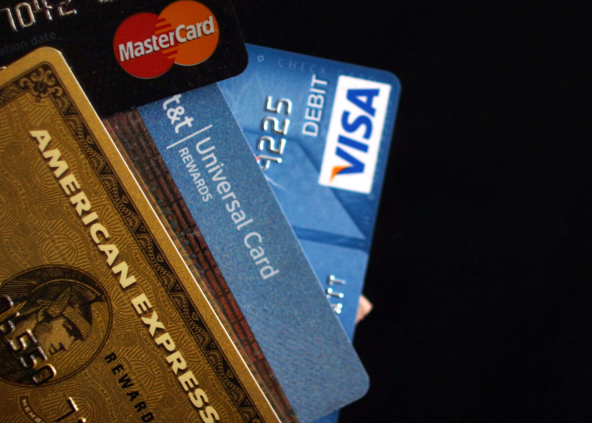 Several major U.S. credit cards are seen in New York City on May 20, 2009. (Spencer Platt/Getty Images)