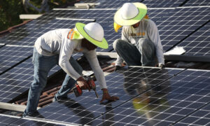 An Alarmed Solar Industry Says a US Trade Probe of China Will Totally Fry It; Then Why Is the Business Sunny Side Up?