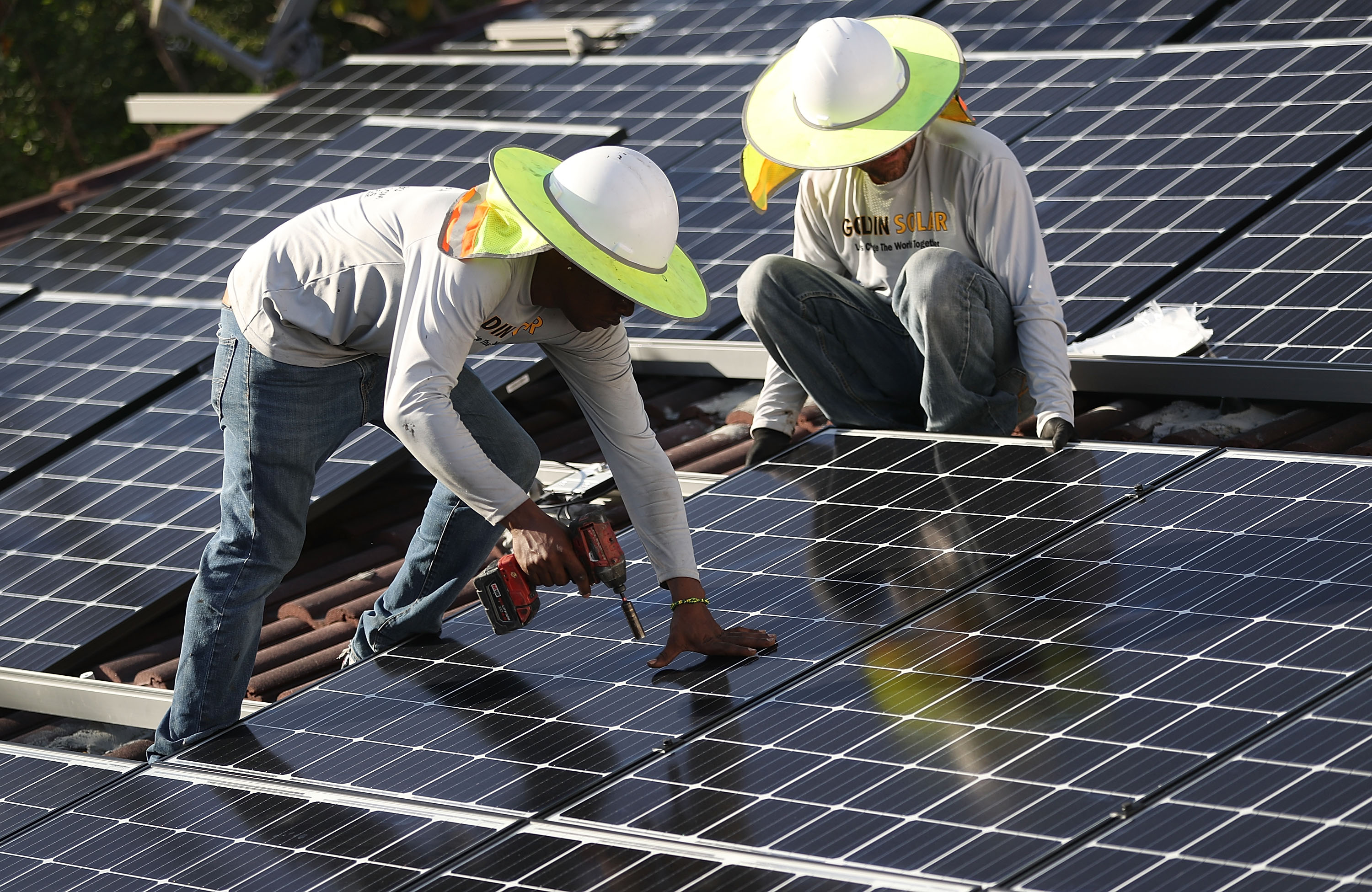 An Alarmed Solar Industry Says a US Trade Probe of China Will Totally Fry It; Then Why Is the Business Sunny Side Up? - Vimarsana News
