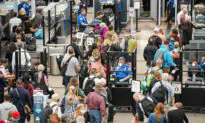 Flight Cancellations Pile Up on Busy Memorial Day Weekend