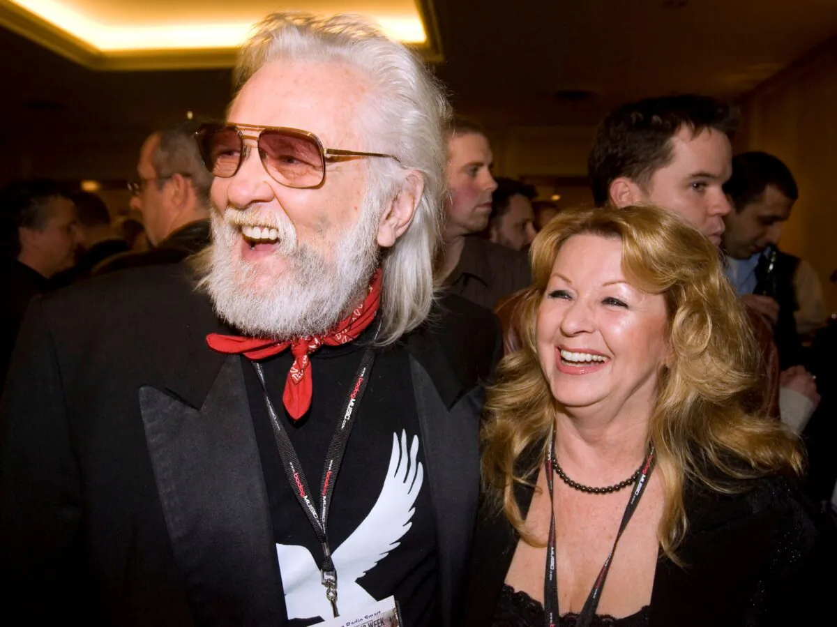 Ronnie and Wanda Hawkins arrive for the Canadian Music Industry Awards in Toronto, on March 8, 2007. (Frank Gunn/The Canadian Press via AP)