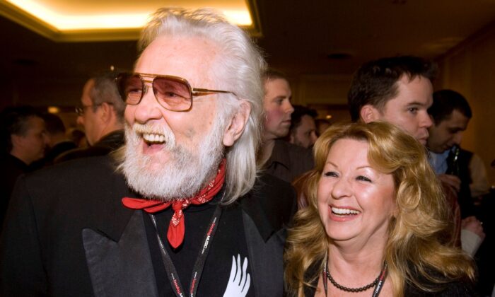 Ronnie and Wanda Hawkins arrive for the Canadian Music Industry Awards in Toronto, on March 8, 2007. (Frank Gunn/The Canadian Press via AP)