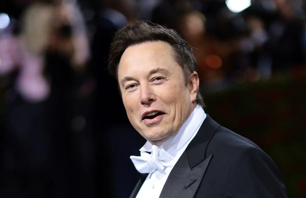 Elon Musk arrives for the 2022 Met Gala at the Metropolitan Museum of Art in New York City, on May 2, 2022. (Angela Weiss /AFP via Getty Images)
