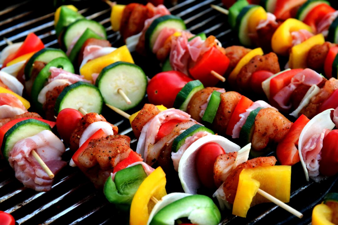 Food contamination is a real concern, not only for meat and seafood products, but also for fresh fruits and vegetables.(Pixabay/Pexels)