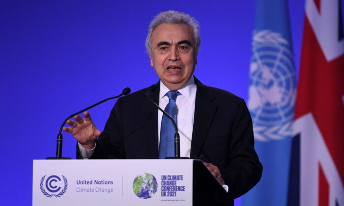 Executive Director of the International Energy Agency, Fatih Birol addresses a session on day five of the COP26 UN Climate Summit in Glasgow on Nov. 4, 2021. (DANIEL LEAL/AFP via Getty Images)