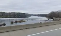 Police: Body of 1 of 2 Missing Women Found in Virginia River