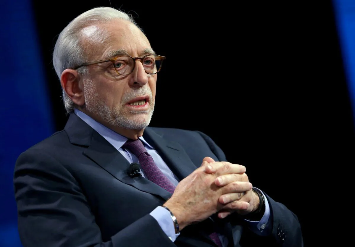 Nelson Peltz founding partner of Trian Fund Management LP. speak at the WSJD Live conference in Laguna Beach, Calif. on Oct. 25, 2016. (Mike Blake/Reuters)