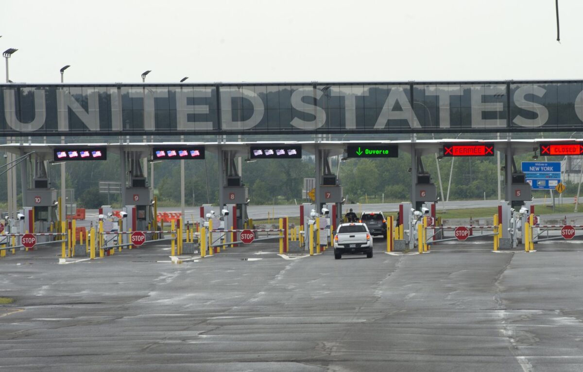 Pandemic Measures to Remain at Border for at Least Another Month, PHAC Announces