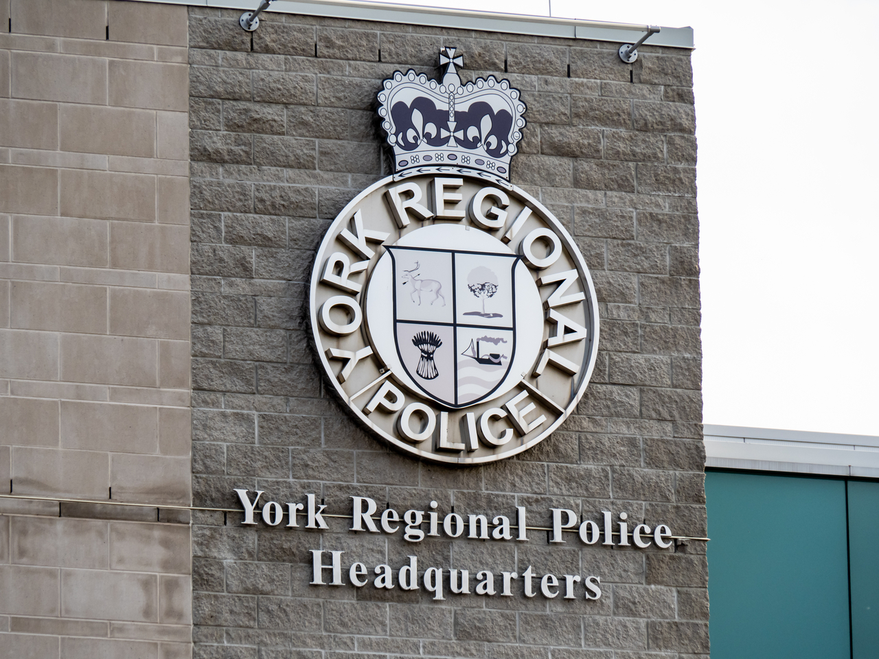 51 People Arrested After 215 Stolen Vehicles Recovered in Ontario Investigation - Vimarsana News