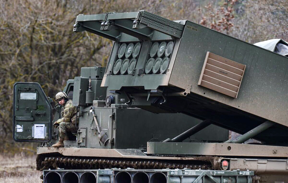 Biden Confirms US Sending Advanced Rocket Systems, Munitions to Ukraine - Vimarsana News