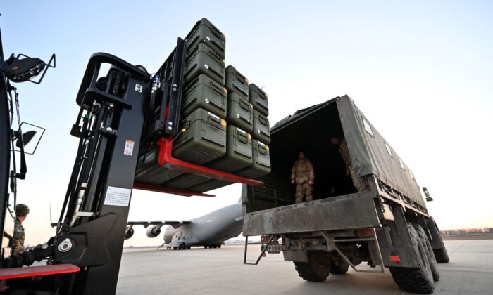 Pentagon Makes Bizarre Admission About Ukraine Military Aid