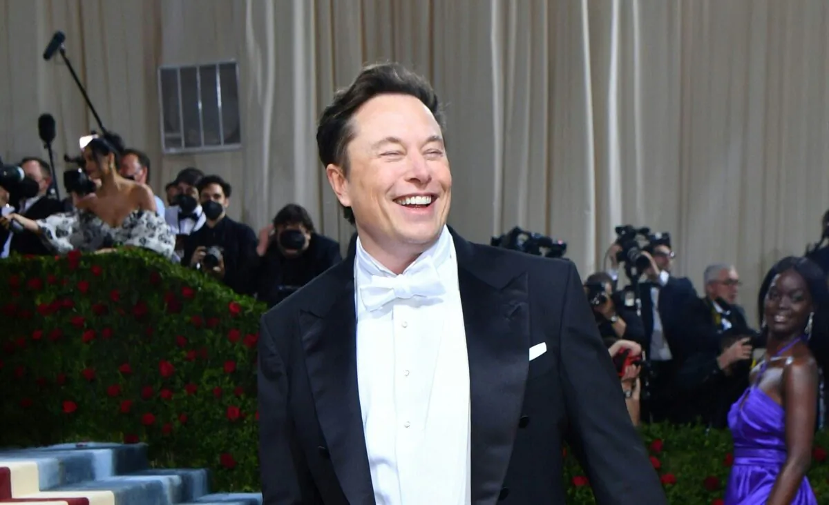 Billionaire entrepreneur Elon Musk arrives for the 2022 Met Gala at the Metropolitan Museum of Art in New York on May 2, 2022. (Angela Weiss/AFP via Getty Images)