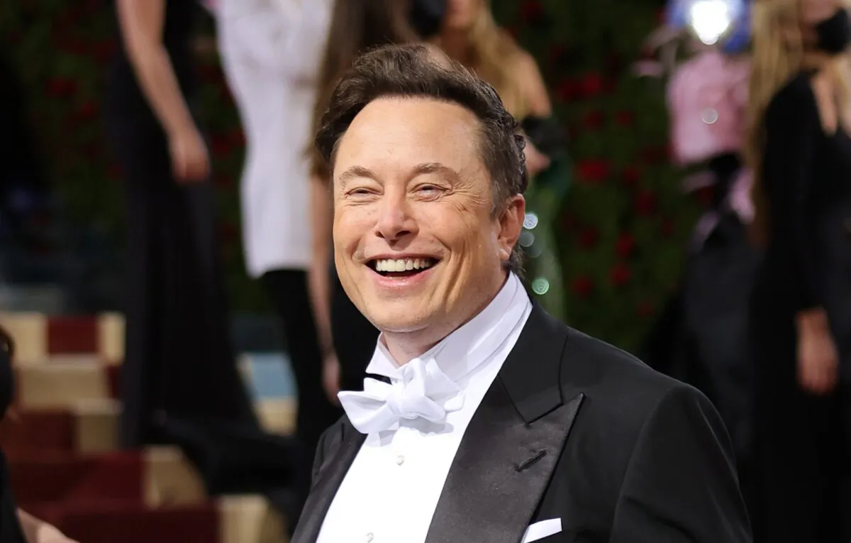 NEW YORK, NEW YORK - MAY 02: Elon Musk attends The 2022 Met Gala Celebrating "In America: An Anthology of Fashion" at The Metropolitan Museum of Art on May 02, 2022 in New York City. (Photo by Mike Coppola/Getty Images)