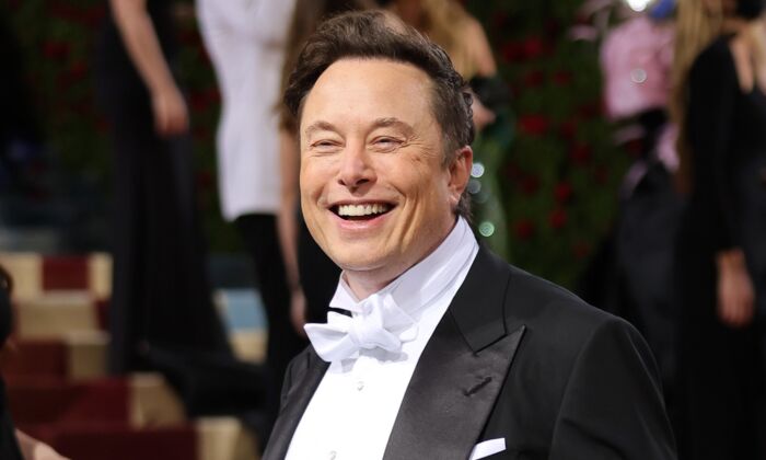 Elon Musk attends The 2022 Met Gala Celebrating "In America: An Anthology of Fashion" at The Metropolitan Museum of Art on May 2, 2022 in New York City. (Mike Coppola/Getty Images)