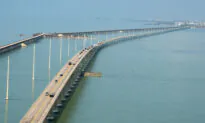 Illinois Mom Killed, 2 Kids Hurt Parasailing in Florida Keys