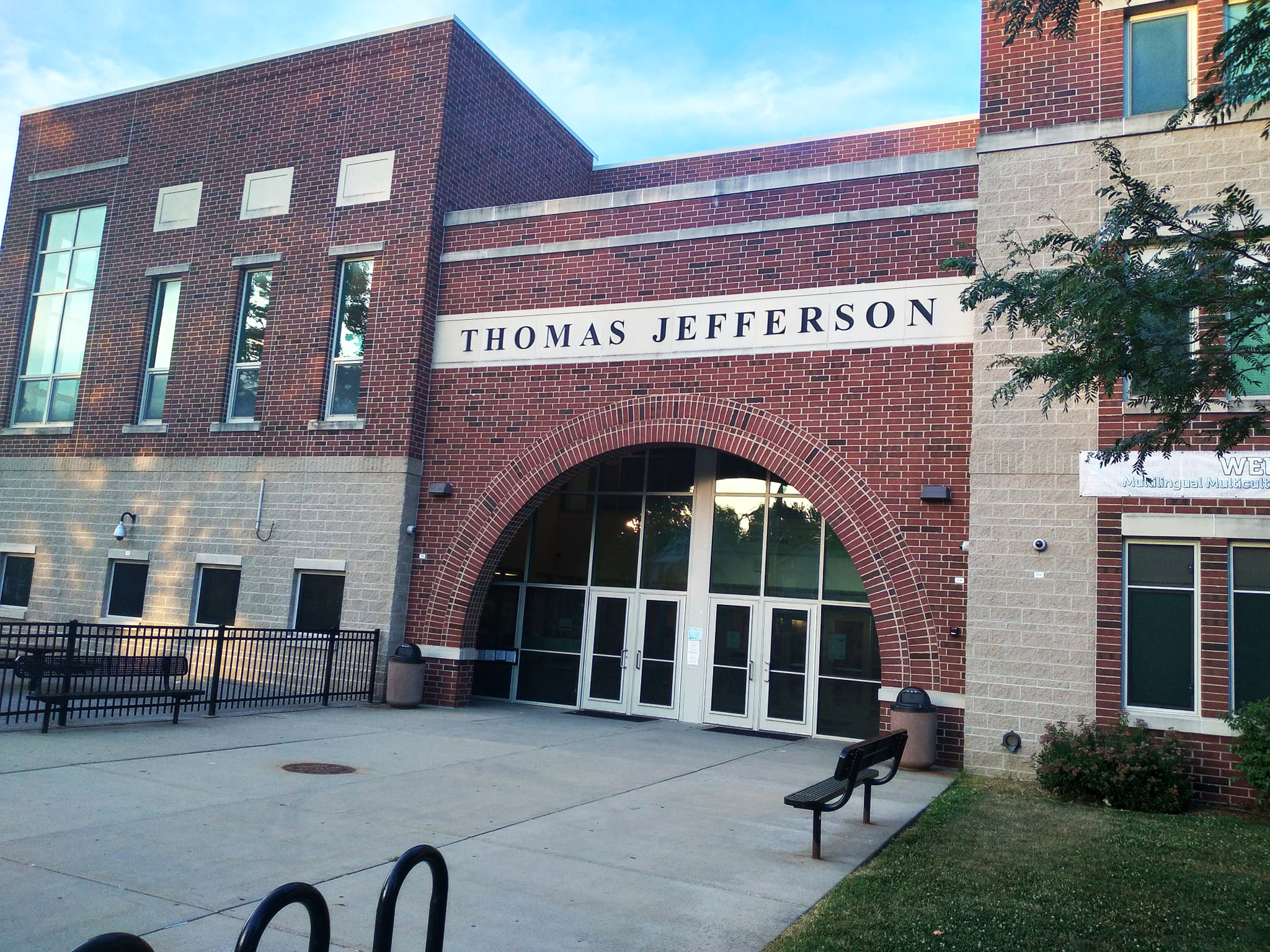 Cleveland Metropolitan Schools Removes Names of Patriots From Buildings - Vimarsana News