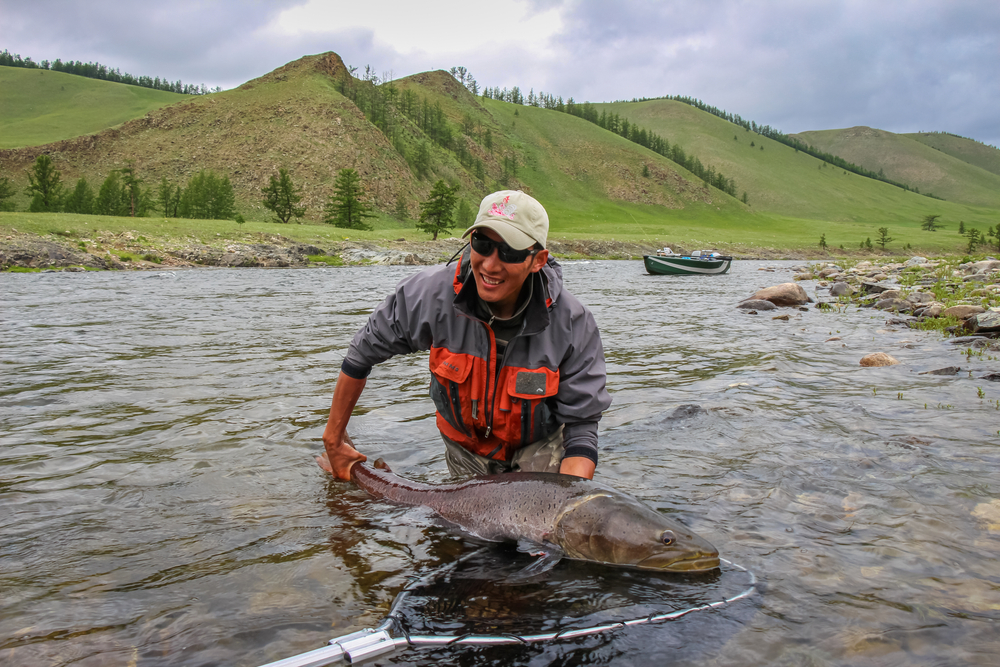 Moron,,Mongolie,-,Juillet,14th,2014:,A,Mongol,Mouche,Pêcheur